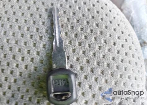 1996 Chevrolet Blazer z USA, uszkodzony, nr VIN 1GNDT13W8T2240640